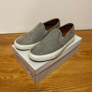 Steve Madden Zarayy Light Grey Women’s Slip On Sneakers Size 7.5